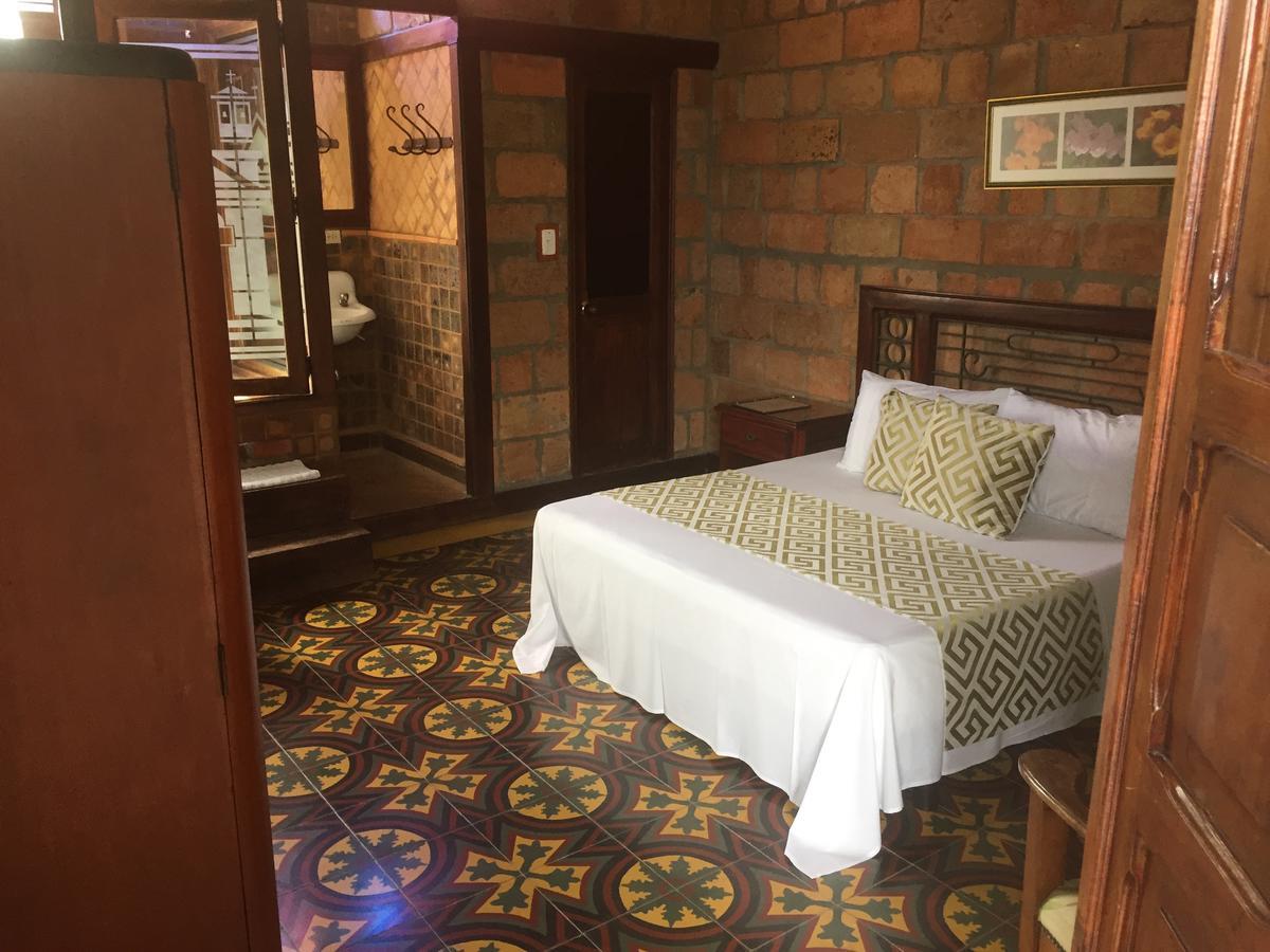 Hosteria De La Plaza Menor Santa Fe de Antioquia Kültér fotó